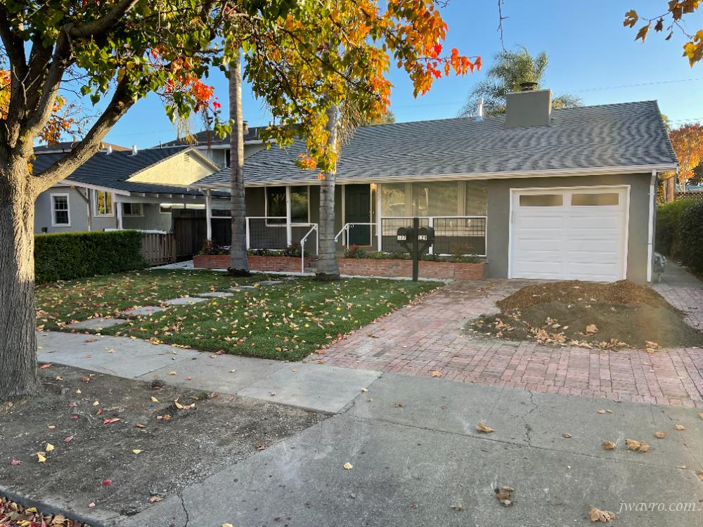 Renovated 2 bed/1 Bath near Stanford RWC Campus/FB/Google