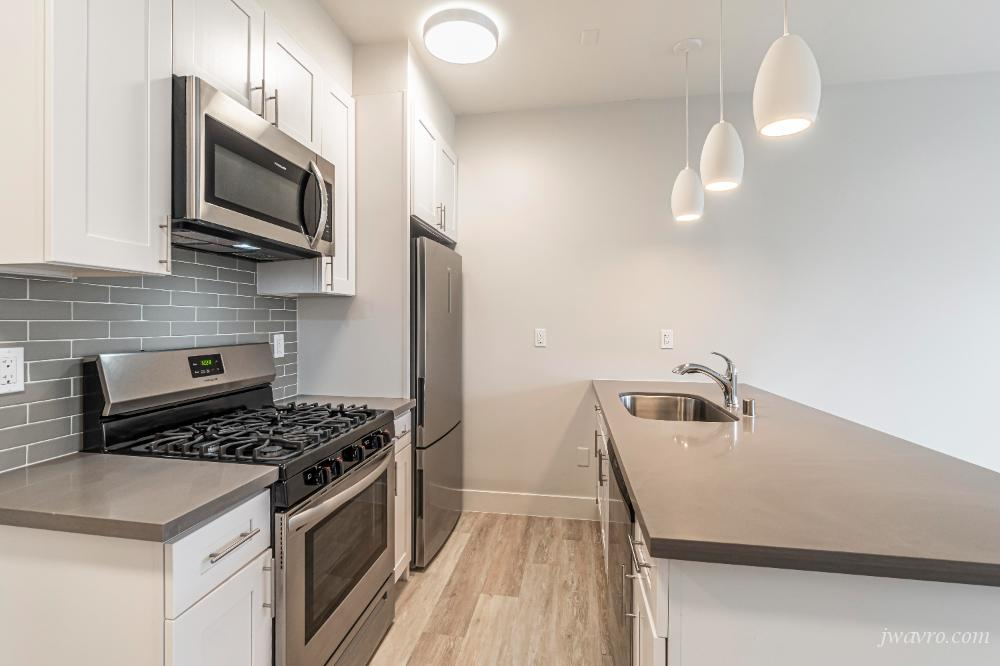 Prime Inner Richmond Bright Remodeled 1bd w/ W/D in Unit!