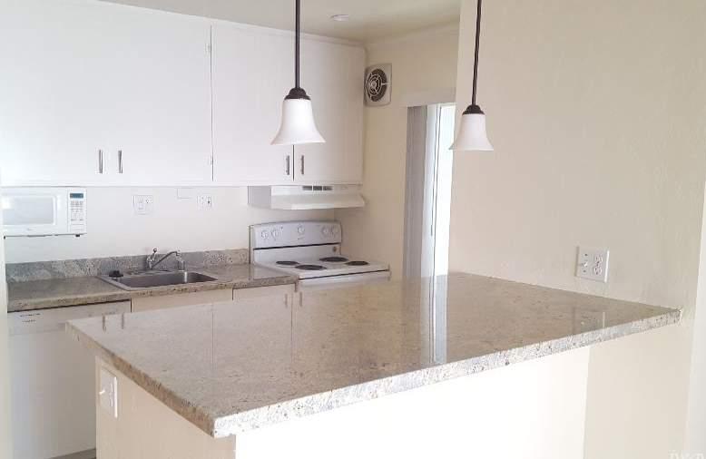 Remodeled rent controlled apt near Whole Foods!