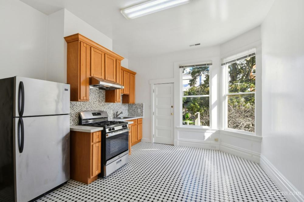 Bright Spacious Remodeled Cole Valley 1bd! Shared Yard!