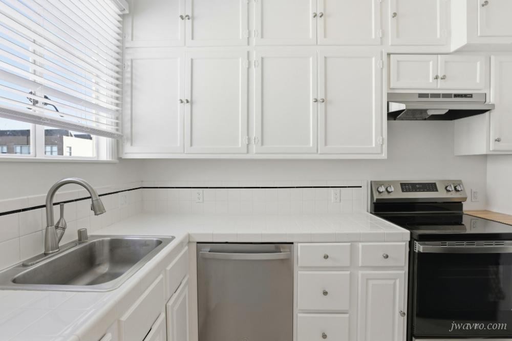 Prime Marina Bright Remodeled Spacious Top Floor 1bd! Deck!