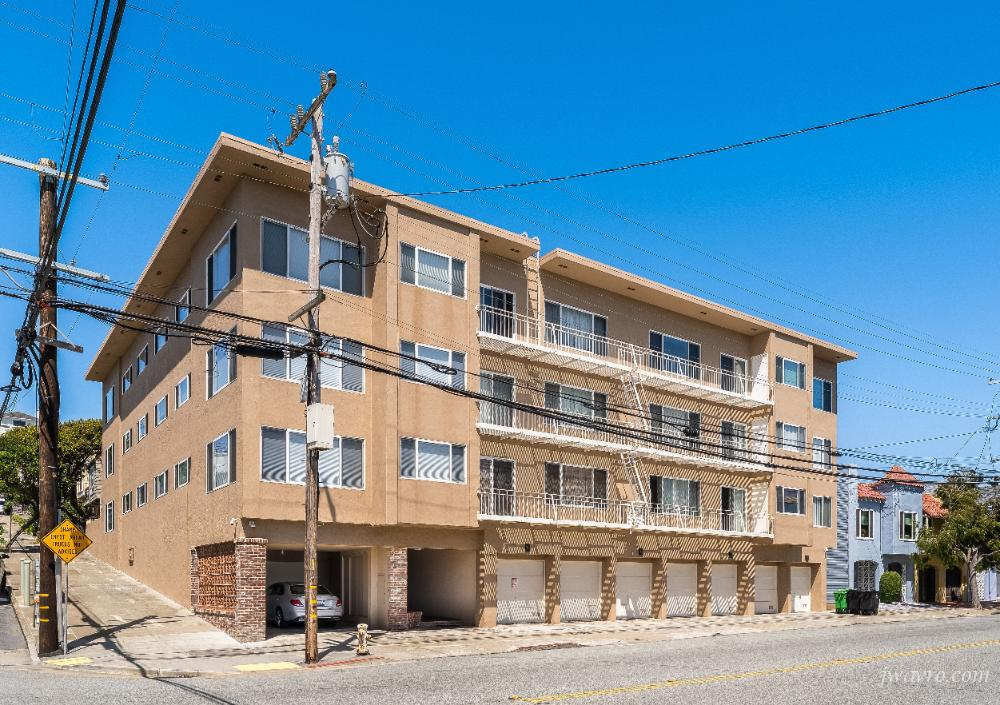 Remodeled Outer Richmond Two Bedroom One Bath