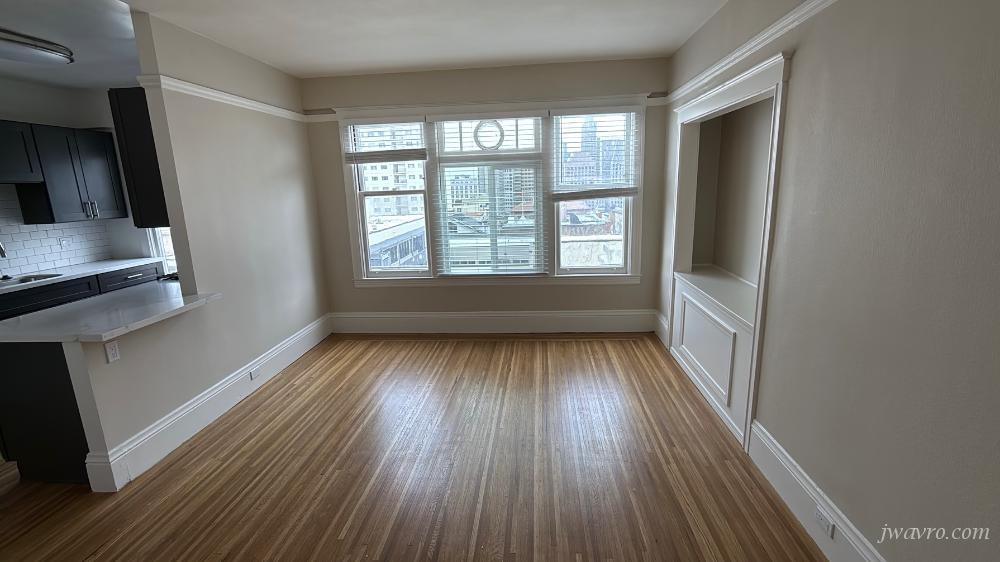 Beautiful remodeled view studio.
