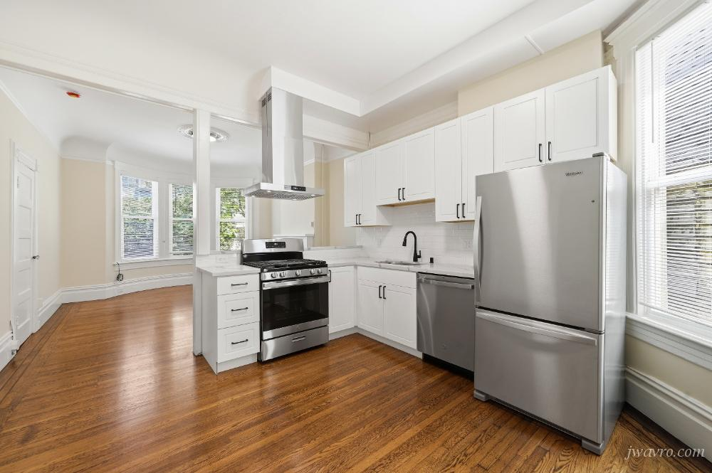 New Remodeled Bright Cole Valley 1bd Apt! Must See!