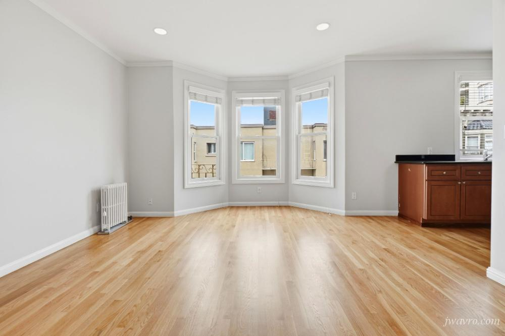 Prime Nob Hill Bright Top Floor Remodeled Studio w/ W/D!