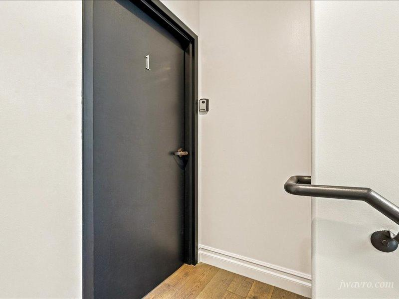 Top Floor Two Bed One Bath 