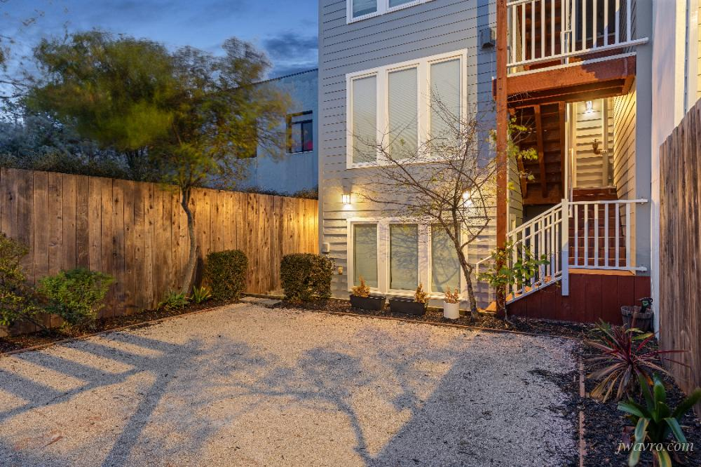 Property photo 78